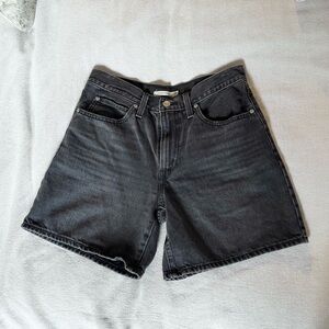 Levi’s 94 Baggy Jean Shorts Size 28 / Black